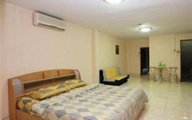 Urs Treff Guesthouse