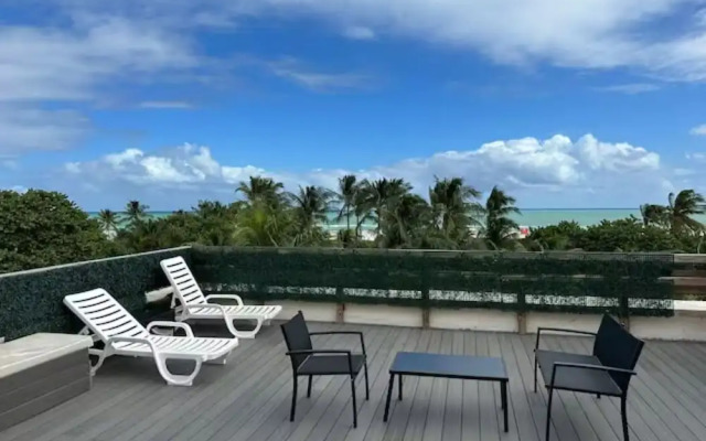 Ocean Drive Apartments
