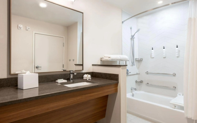 Fairfield Inn & Suites By Marriott Rockaway