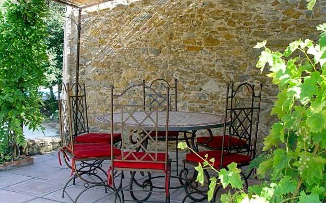 Family Apartment, 2-6 People, In Provenve