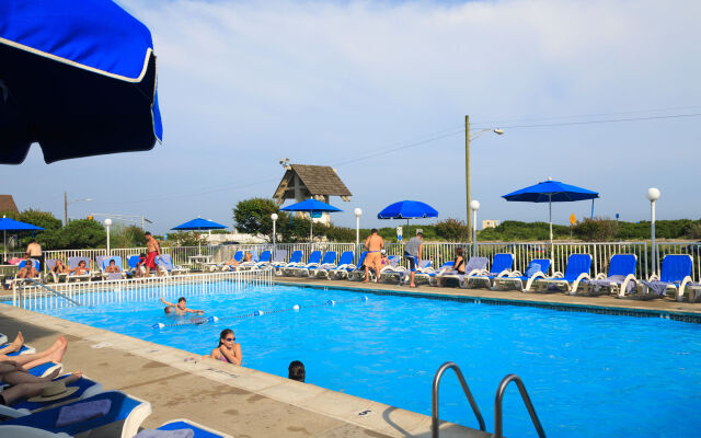 La Mer Beachfront Resort