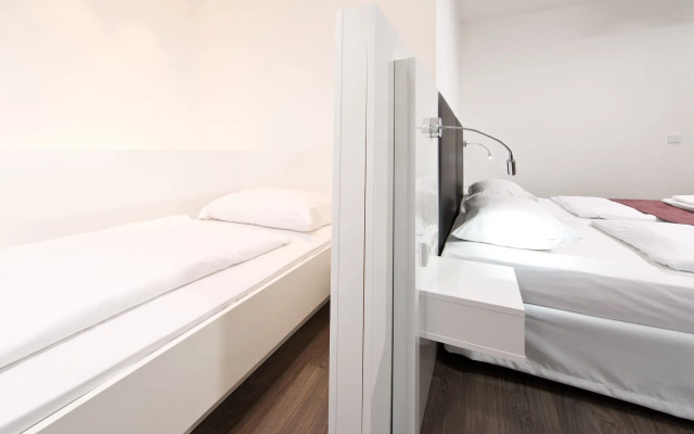 Alfa Hotel