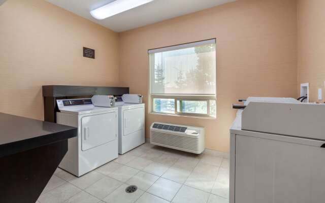 Best Western Plus Sherwood Park Inn & Suites