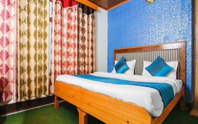 OYO 14082 Hotel Himalayan Stays