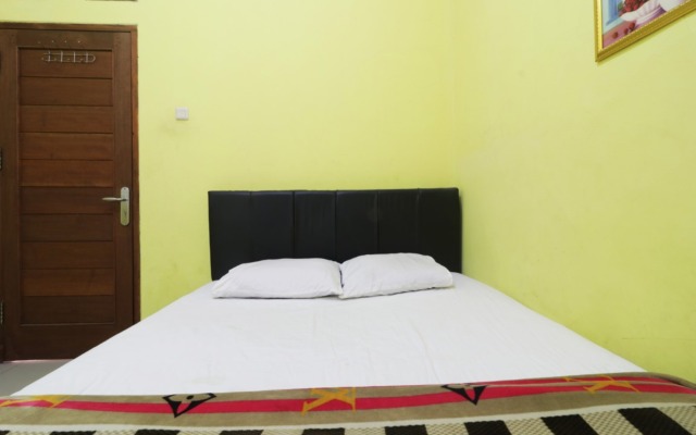 Hotel Surabaya Jaya Bandara Soetta by ZUZU
