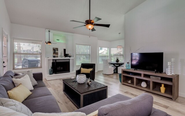 Sack Dr 3 Bedrooms 2 Bathrooms Home