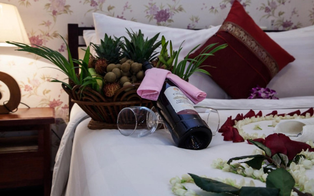 Parklane Hotel