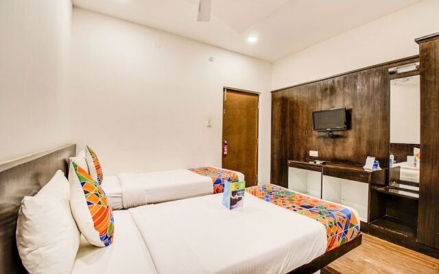FabHotel Scarlet