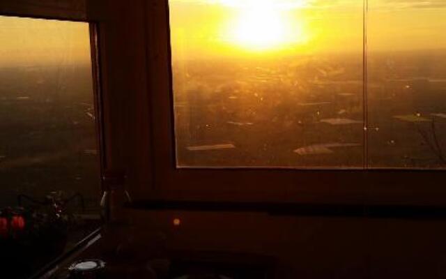 Norma House on the Rocks