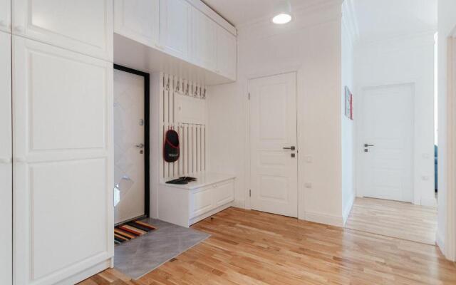 Royal Flowers Apartments