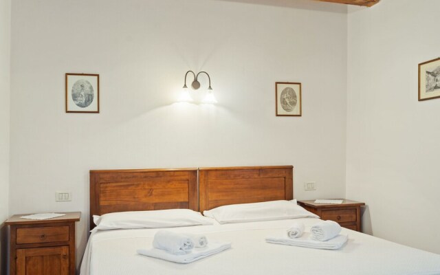 Scenic Holiday Home in Torgiano With Swimming Pool