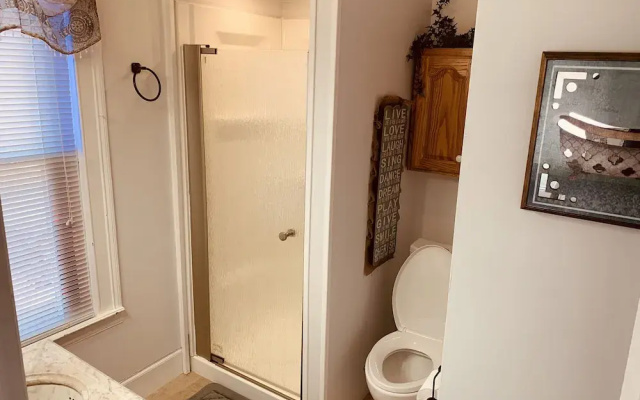 Centennial Inn Bed & Breakfast