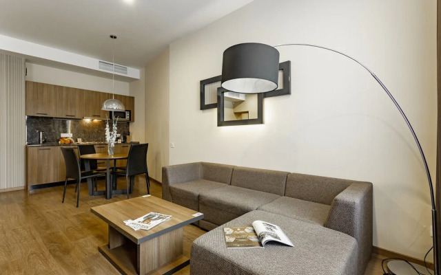 Отель Senator Maidan