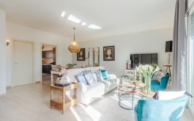 Serenity Vista Penthouse