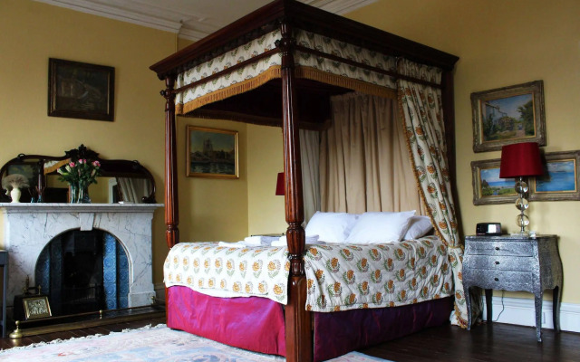 Anstey Hall