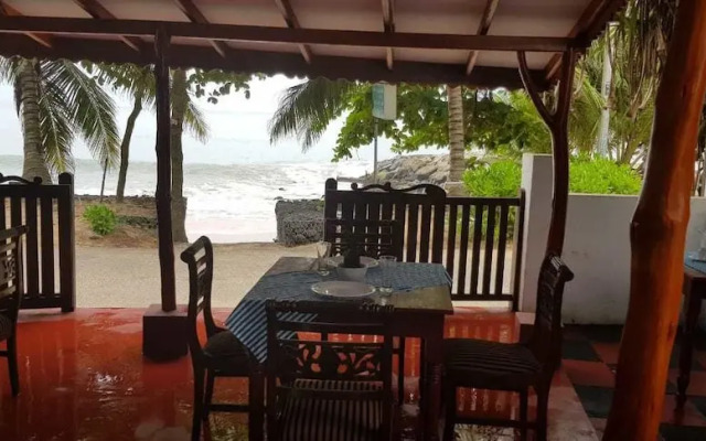 Blue Whale Beach Hotel