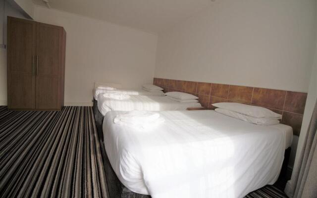 OYO Cardiff Central
