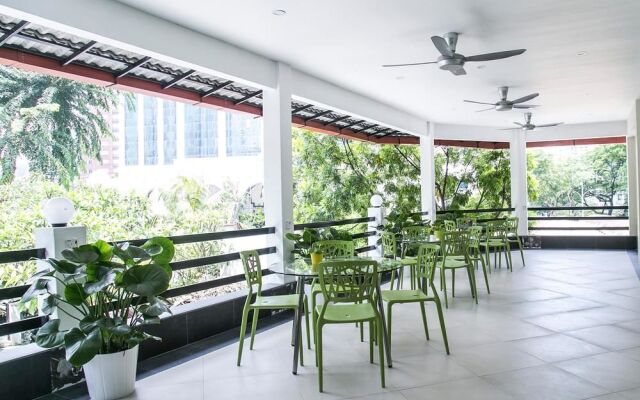 Lodge Paradize Hotel