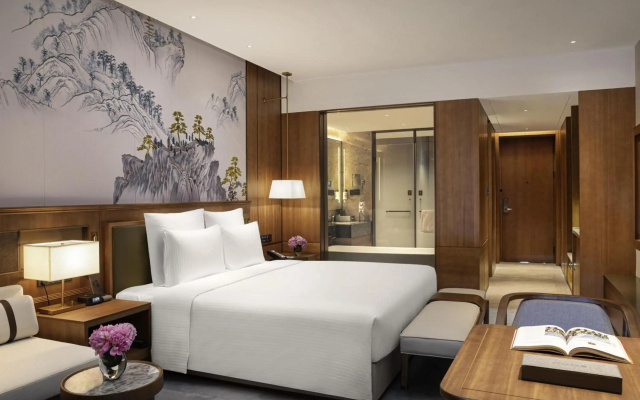 Pullman Yuxi Falcon