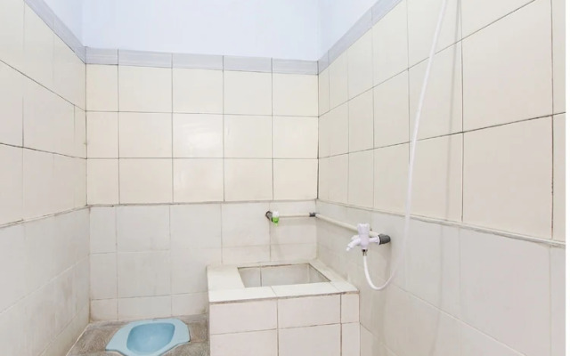 SPOT ON 93717 Nayus Homestay Syariah 4