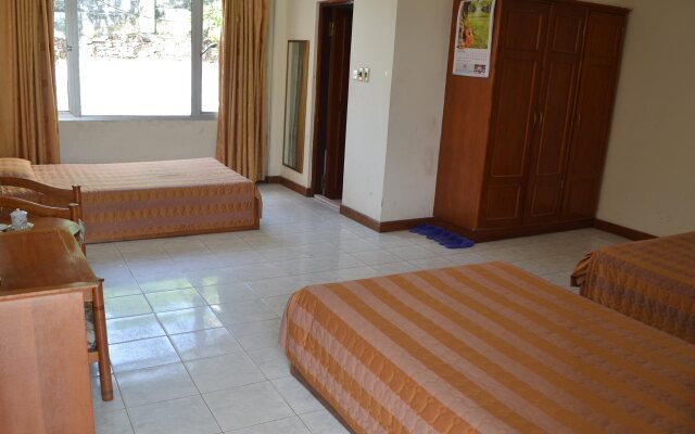Bien Dong Hotel Halong