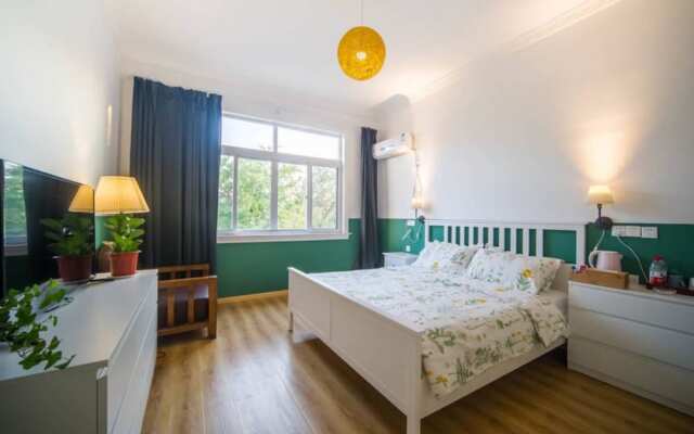 Taihu Baopu Grandpa's Home