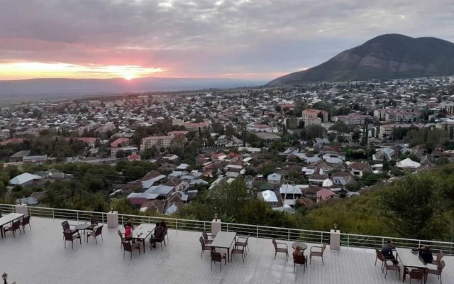 Ruma Qala Hotel