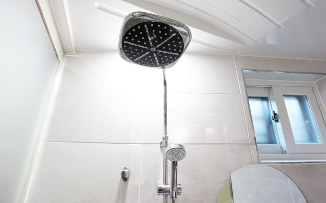 Wangsimni Hyeondae Motel