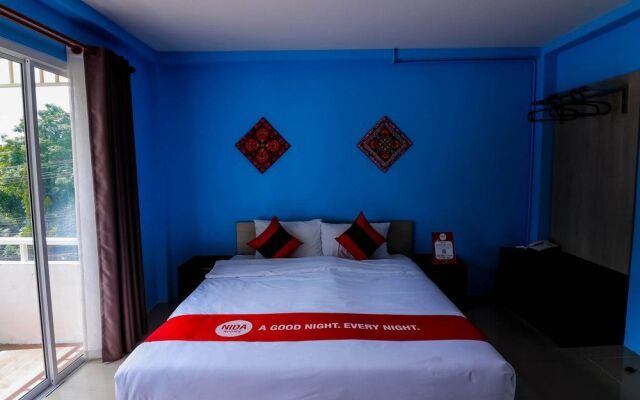 Nida Rooms Rat Uthit Soi 7 Temple