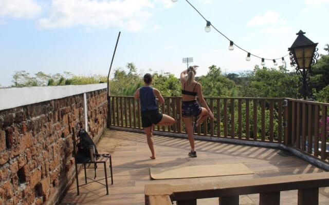 Hostal Villa El Campanario