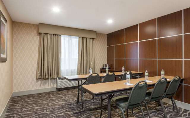 Baymont by Wyndham Fulton