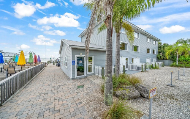 Sebastian Saltwater Lodge