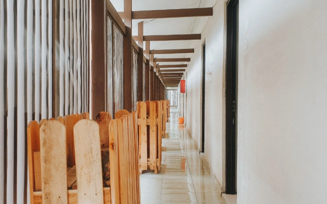 C'One Hotel Cempaka Putih