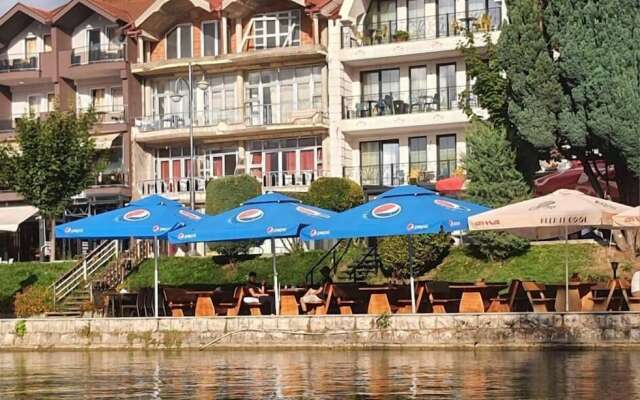 Struga Riverview Hotel