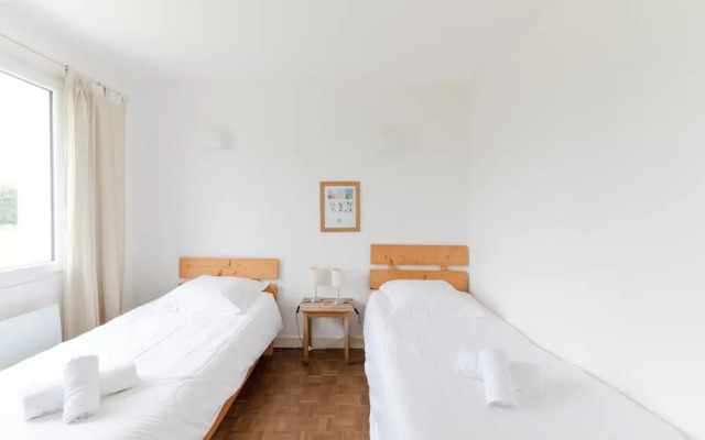 House in Portsall Near Plage Aux Vaches