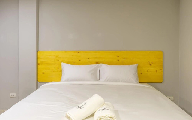 Fine Bed Hotel