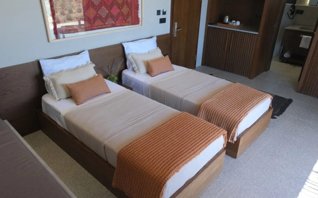 Zay'a Otel & Beach