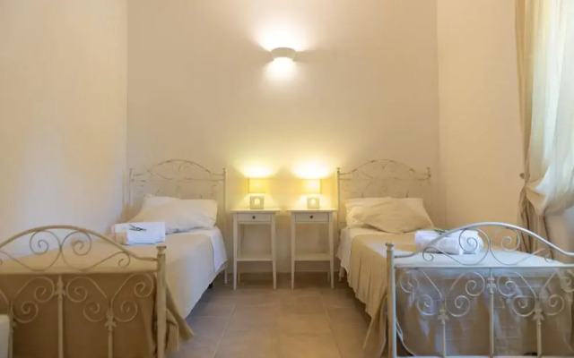 Villa Le Nacchere With Pool Near Cisternino
