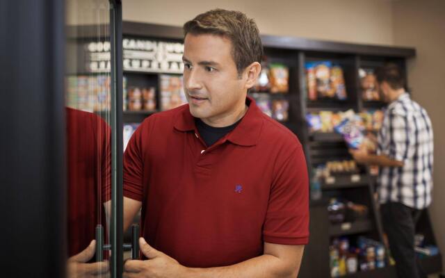 Candlewood Suites Lenexa - Overland Park Area