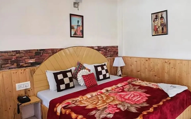 Fabhotel Mahavir