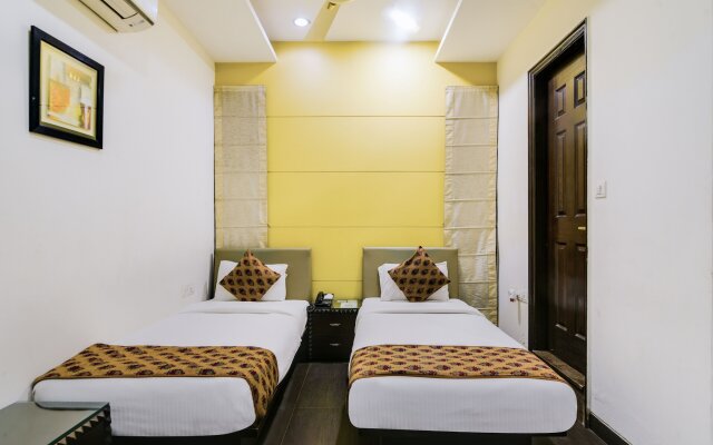 Cosy Grand @Chanakyapuri by The Cosy Hotels.