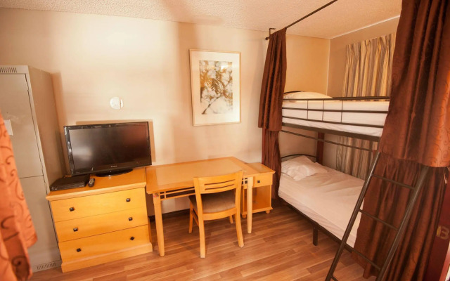 Banff International Hostel