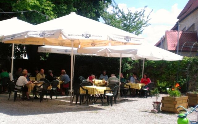 Stiftsgasthof Hochburg
