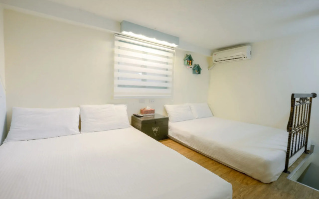 Rabbit house hotel