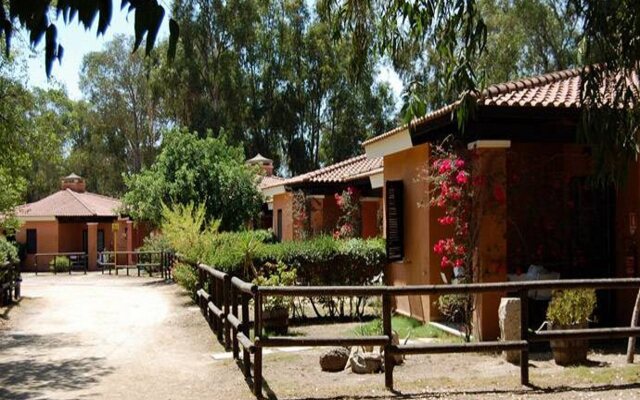 Tiliguerta Glamping & Camping Village