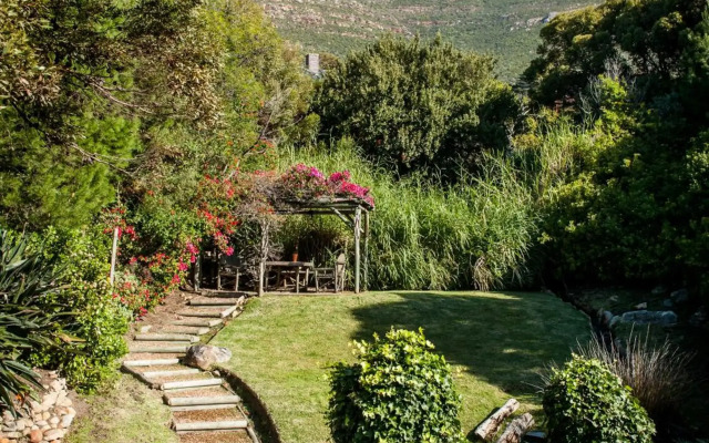 Whale View Manor Guesthouse