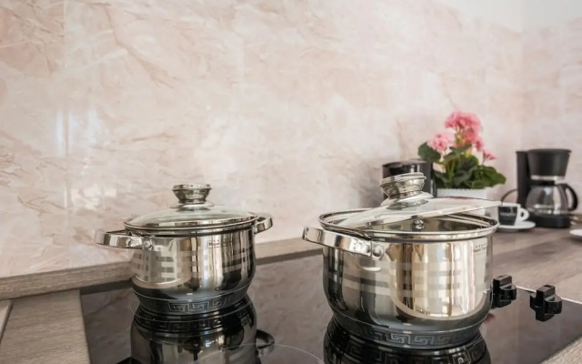 Pool Apartment Bakija 2