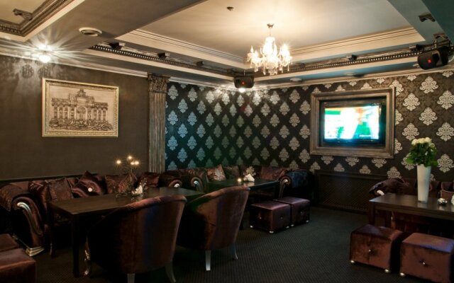 Premium Hotel