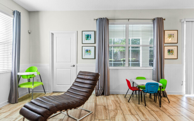 1546MVD00, Davenport , US