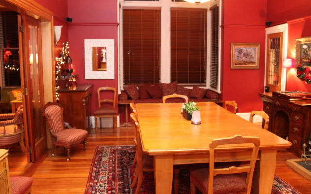 Villa Rouge B&B